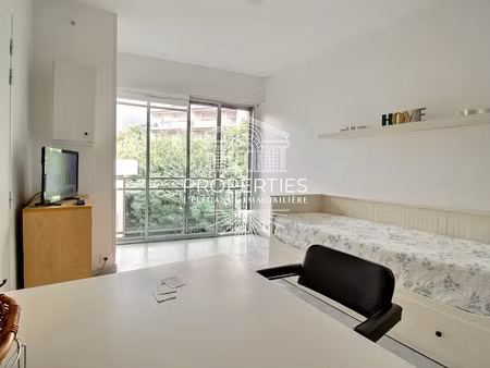 vente appartement 1 pièce 18 m² à le lavandou (83980)  113 000 €