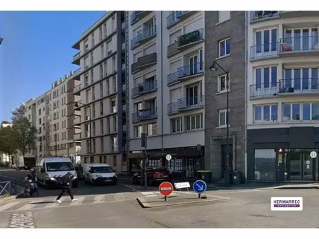 rennes centre – local commercial avec forte visibilité – 10