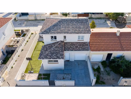 villa moderne et confortable dans un lotissement récent !