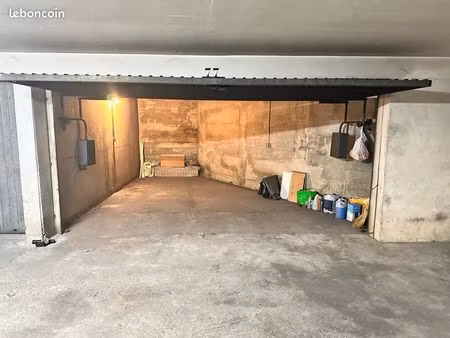 grand box paris 18 ième