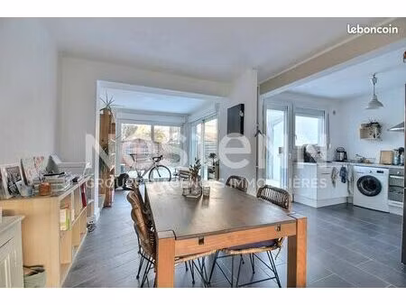 maison 4 pièces 78 m²