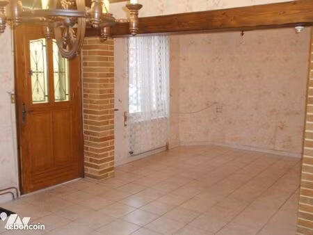 maison 8 pièces 88 m²