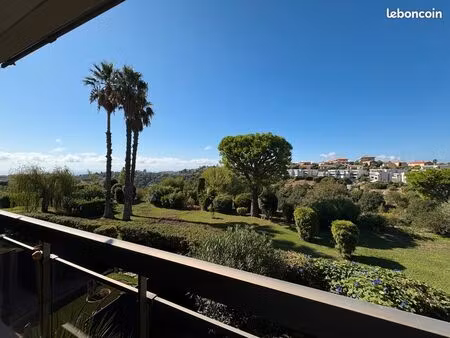 appartement piscine tennis 35m2