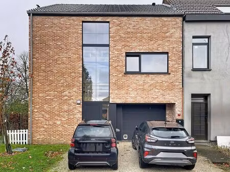 maison à louer avec garage et terrasse   overijse (vbd70068)
