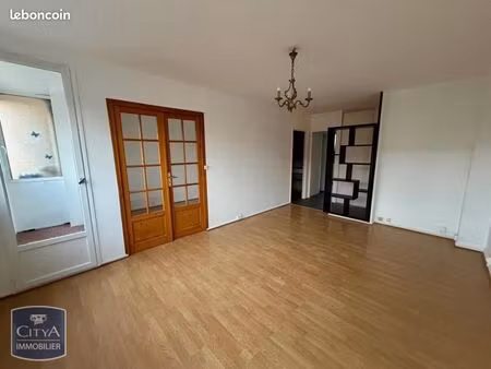 appartement 4 pièces 64 m²