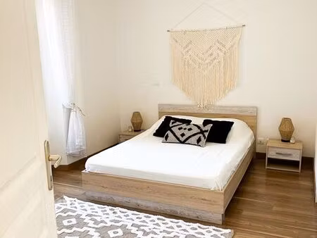 à louer – appartement meublé au style bohème industriel – pertuis