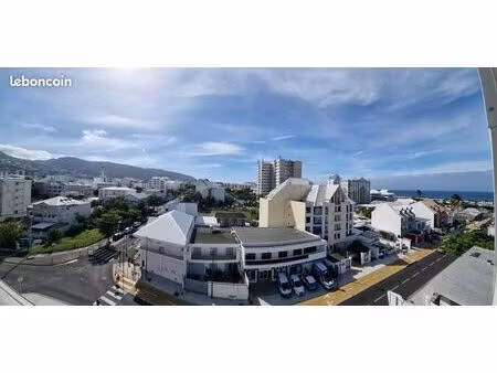 studio 1 pièce 55 m²