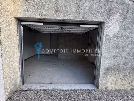 parking/box 22 m² vergèze
