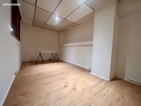 local post production/créateur de contenus