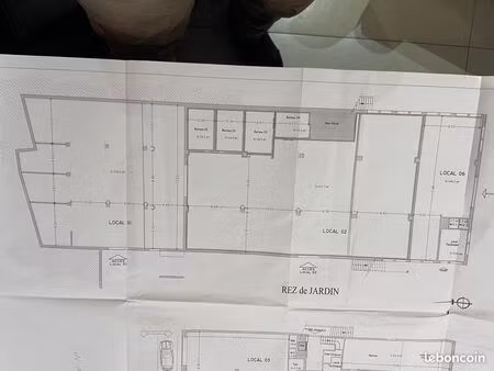 locaux commerciaux avec garages et parkings antibes zone commerciale