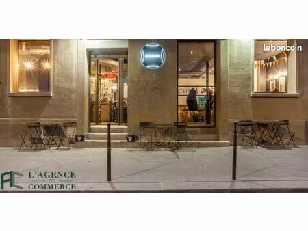 fonds de commerce bar  salon de thé 180 m²