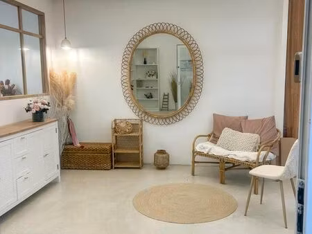 murs commerciaux 60m2 et cave - centre ville