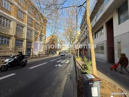 commerce beauté/coiffure 112 m²