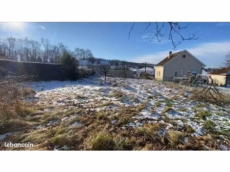 terrain 805 m² chalezeule