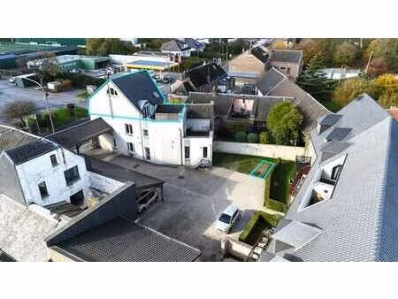 magnifique duplex 2 ch avec grande terrasse et parking prive