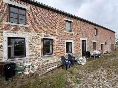 exceptionnelle fermette de 1850 entièrement à renover  splen