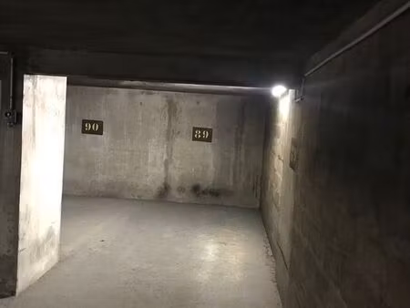 location place de parking