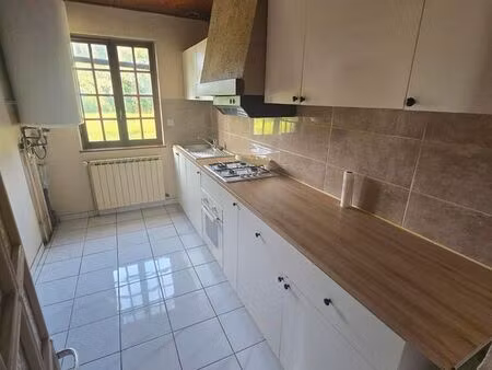 maison t3 avec terrain clos au calme