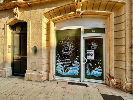 local commercial à louer