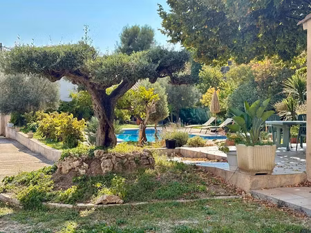 vente maison 6 pièces 150 m² à chateau gombert (13013)  785 000 €