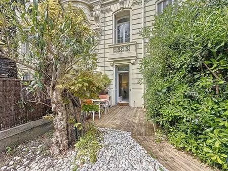 élégant 2 pièces avec jardin privatif au cœur de cimiez