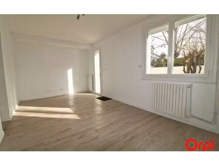 location maison  66.59 m² t-4 à toulouse  1 080 €