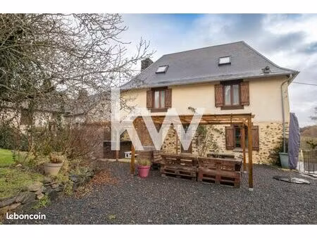 maison 6 pièces 140 m²