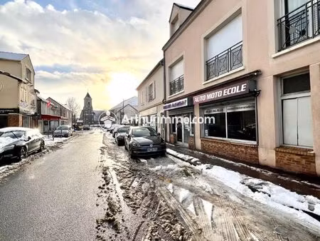 location local commercial 3 pièces 65 m2 à bondoufle