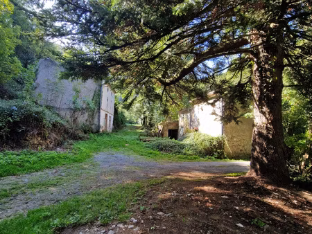 exclusivite - ensemble immobilier de deux maisons à renover