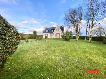 a vendre blot immobilier - le crouais (35290) - maison 5 chambres - sous-sol - terrain de 