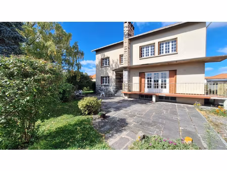 maison orcet 8 pièce(s) 167 m2