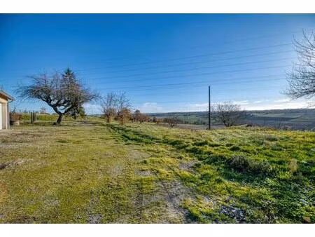 maison de 8 pièces de 200 m² située à gauré