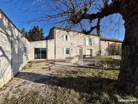 maison 8 pièces 257 m²