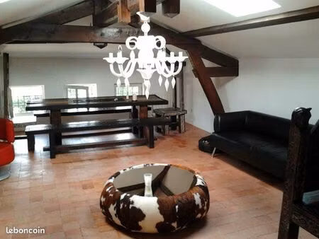 f2 duplex de 67m2 à ivors - 9km villers  12km crepy. 30 min cdg – 1 chambre et jardin comm