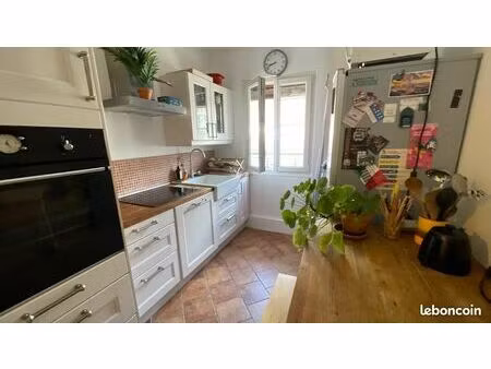 2 pièces  49m2  clichy 92110  proche mairie et marché