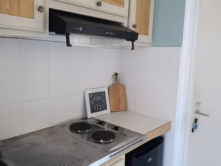 studio meublé – proche de l'université du moufia (sainte-clotilde)