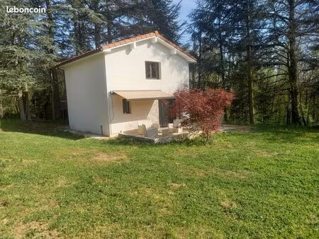 louons  sur un terrain privatif de 1550 32 maison de 65 m2 habitable entièrement [url masq