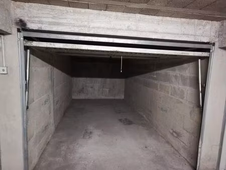 parking à louer - 10 m2 - livry gargan - 93 - ile-de-france