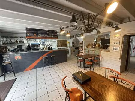 vente bureaux et commerces à bouaye (44830) : à vendre / 261m² bouaye