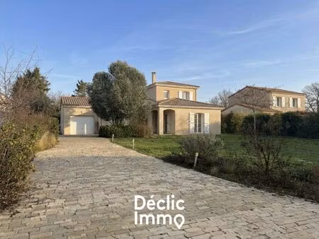 vente maison 5 pièces 111 m² poitiers (86000)