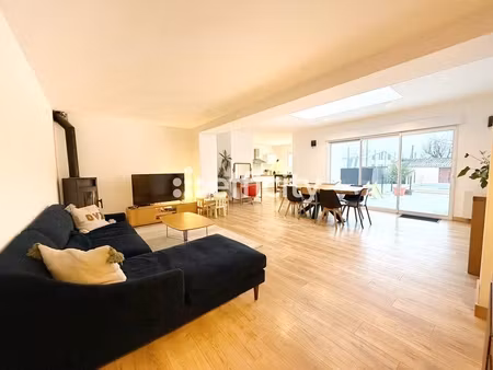 maison 6 pièces - 142 m²