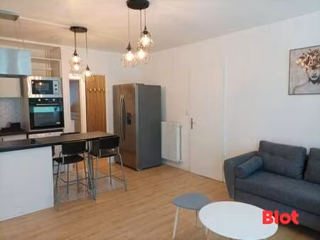 location appartement 4 pièces meublé à rennes villejean (35000) : à louer 4 pièces meublé 