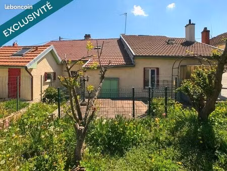 maison 7 pièces 163 m²