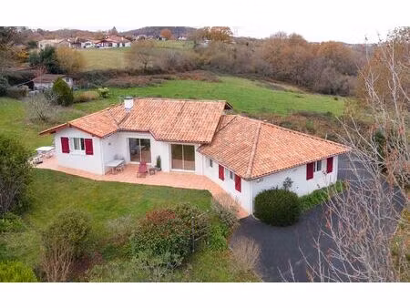 maison ustaritz 133 m² t-5 à vendre  599 000 €