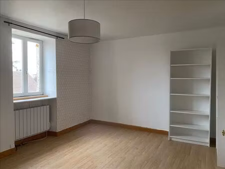 appartement - 2ème étage - 41 m2 - 2 pièces - non meublé