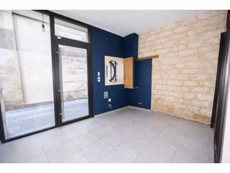 location locaux professionnels à montpellier (34000)  960 €