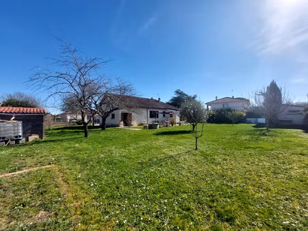 maison de plain pied avec jardin