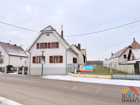 maison de village de 122 m2 sur 46 70 ares