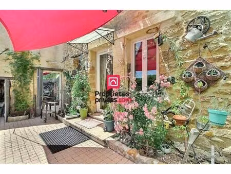 mas restauré suze la rousse 5 pièces 179 m² + studio 25 m² - 399 000 euros -