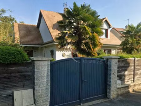 maison morangis 8 pièces 135.96 m²